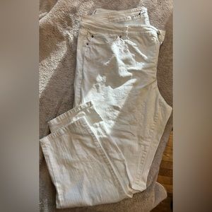 White Skinny Leg Plus Size White Jeans